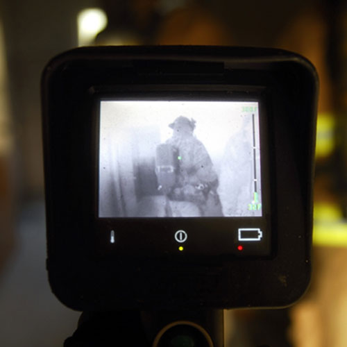 Improved performance of thermal imaging device with custom molded foam